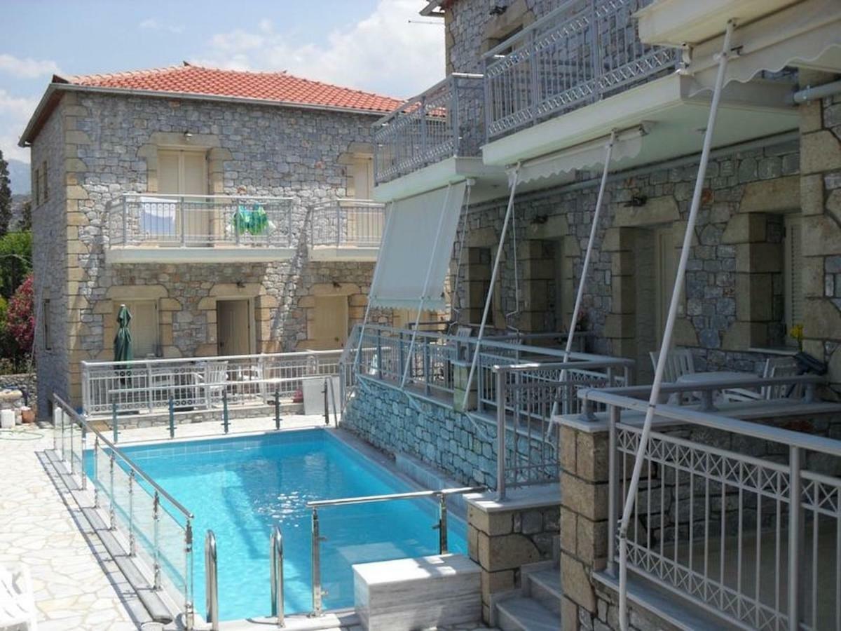 Manoleas Villas - Apartment 3 Stoúpa エクステリア 写真